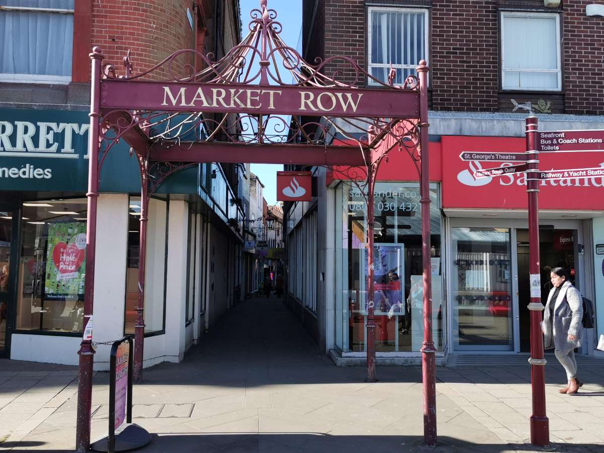 Investment in Great Yarmouth - photo 3