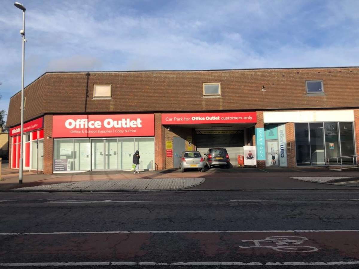 Retail/Shop in Cambridge - photo 4