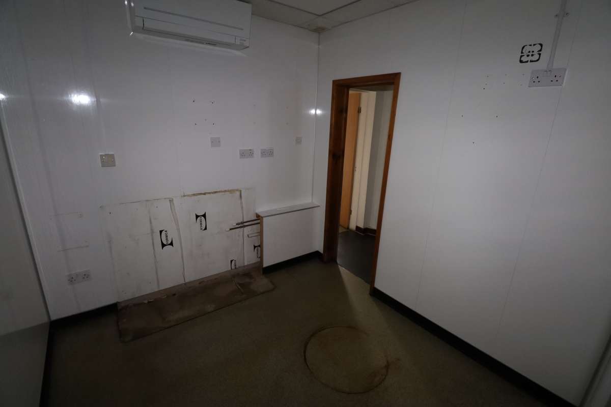 Retail/Shop in Bedworth - photo 3