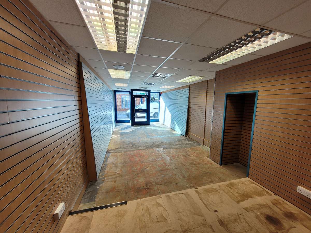 Retail/Shop in St Neots - photo 2