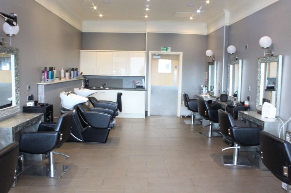 Retail/Shop in Burton On Trent - photo 2