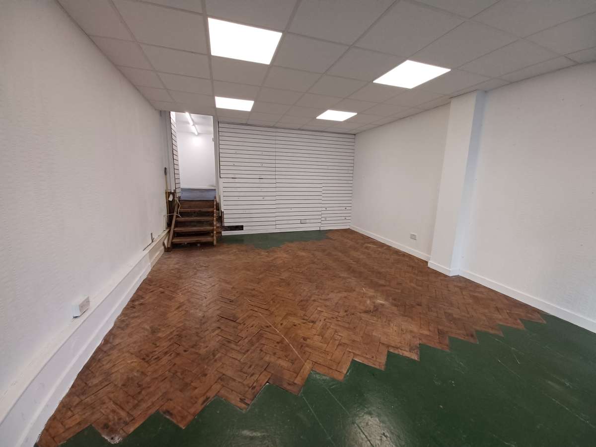 Retail/Shop in Newquay - photo 2