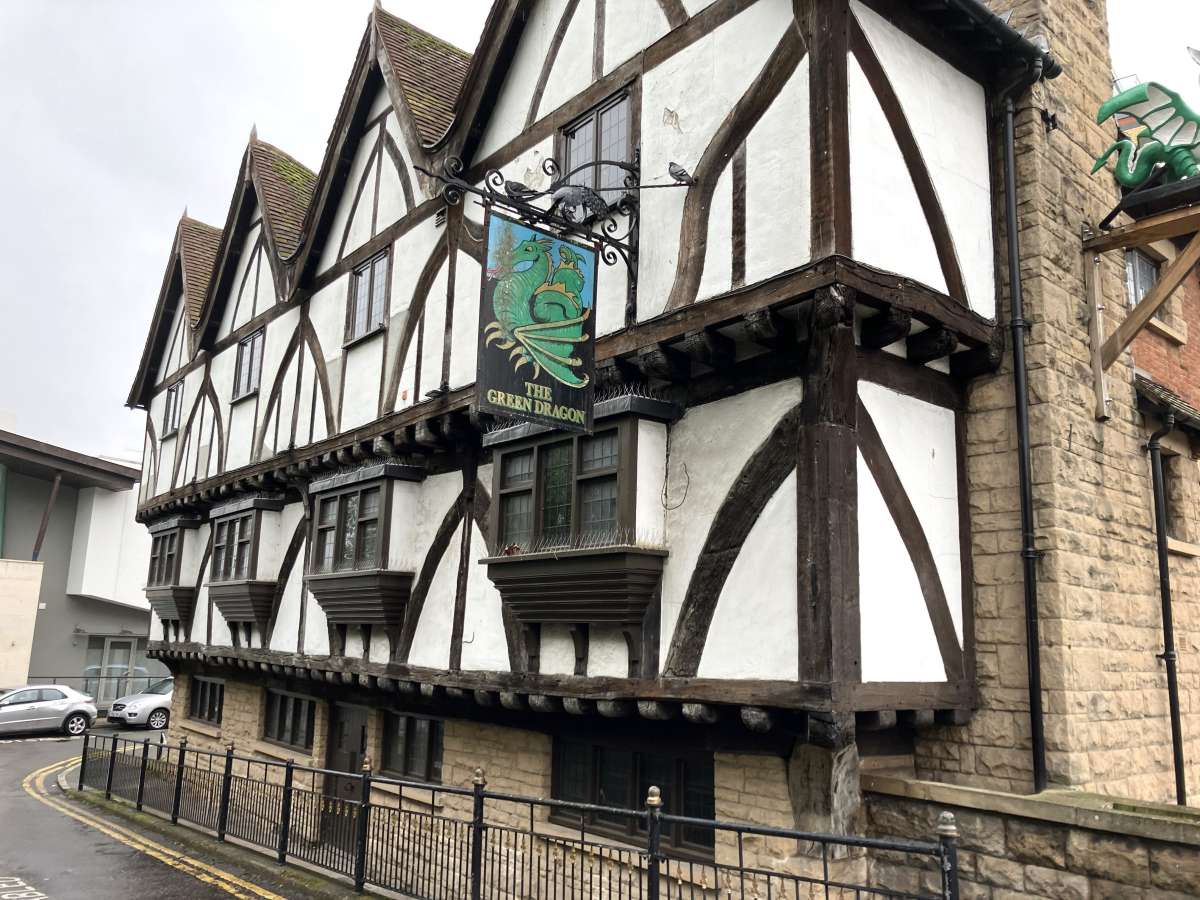 Retail/Shop in Lincoln - photo 2